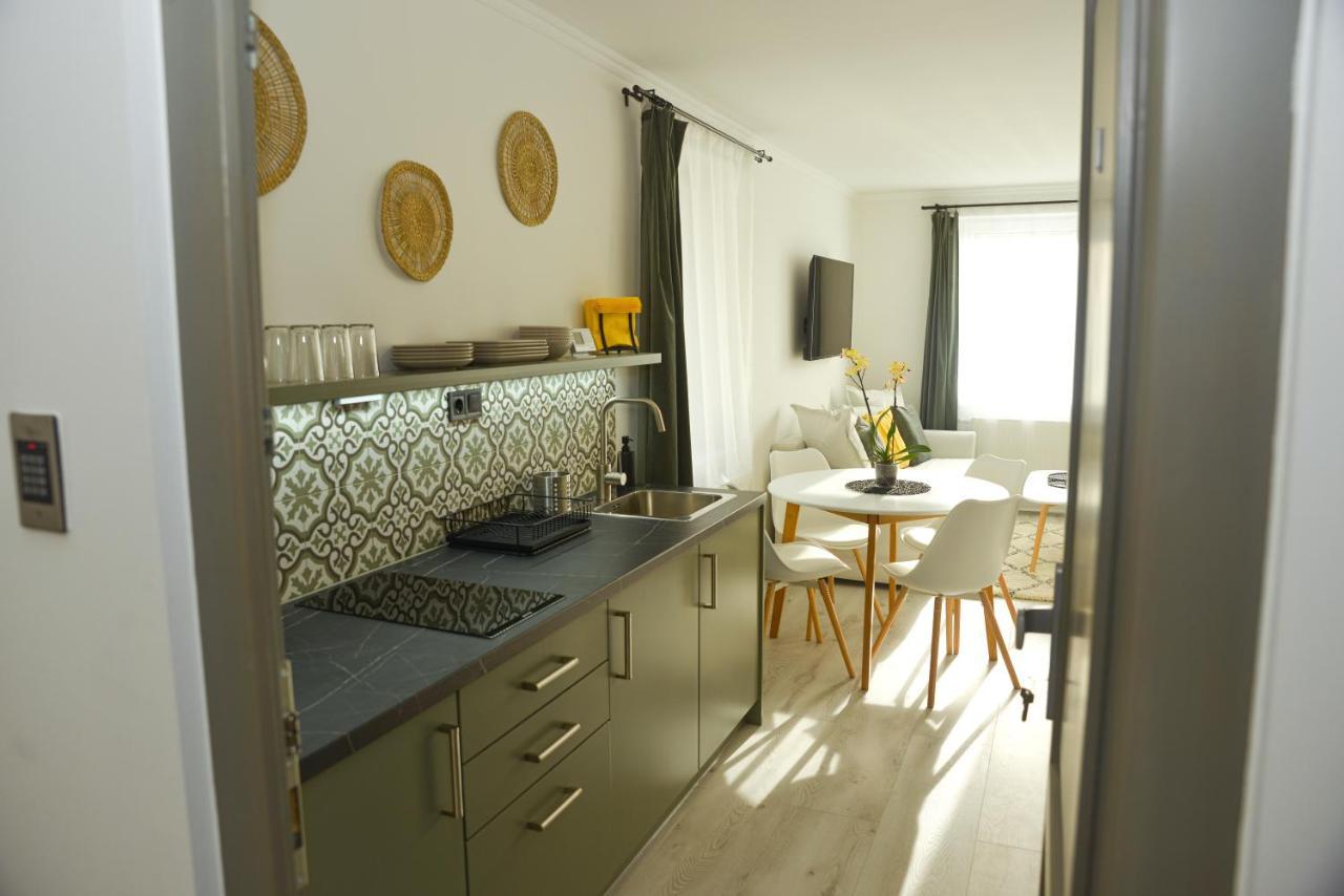 Raba92 Apartman House Eksteriør billede