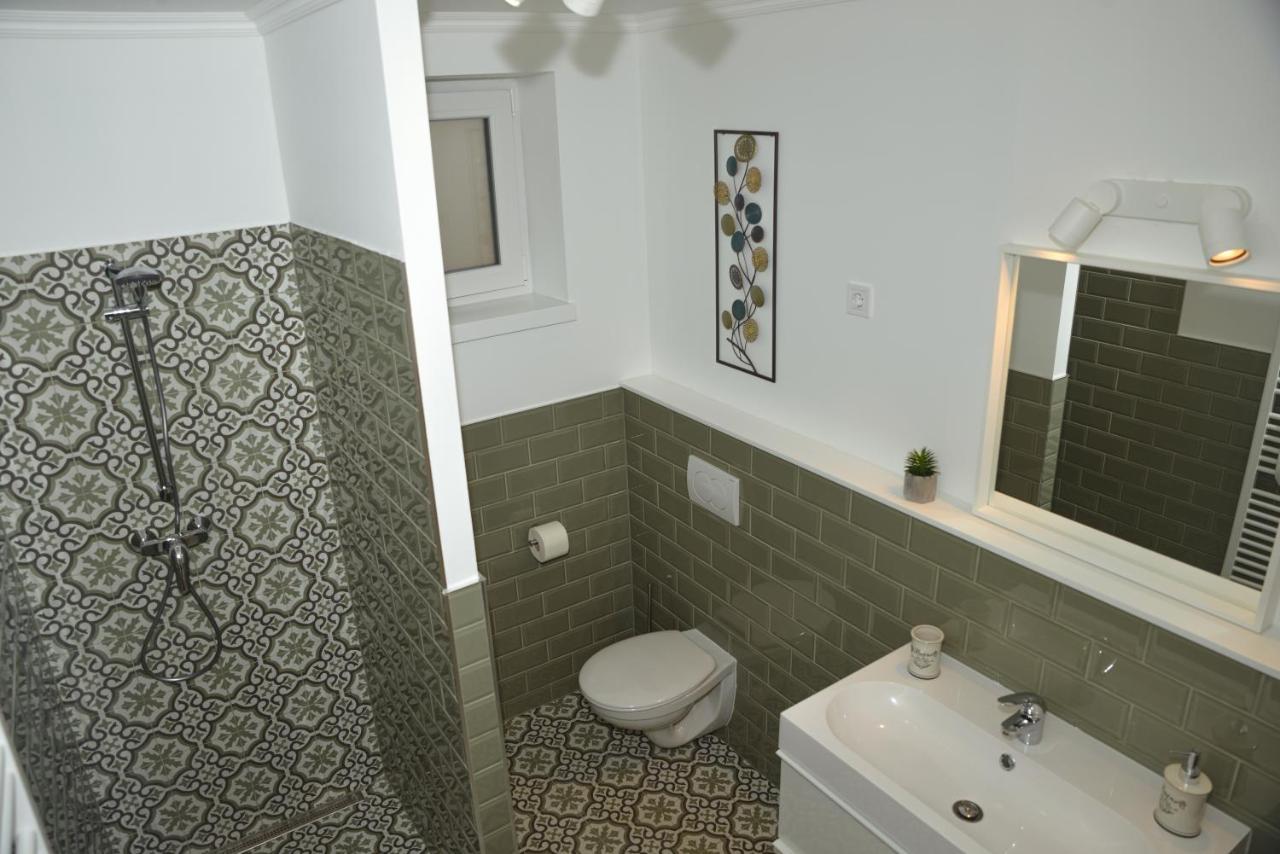 Raba92 Apartman House Eksteriør billede