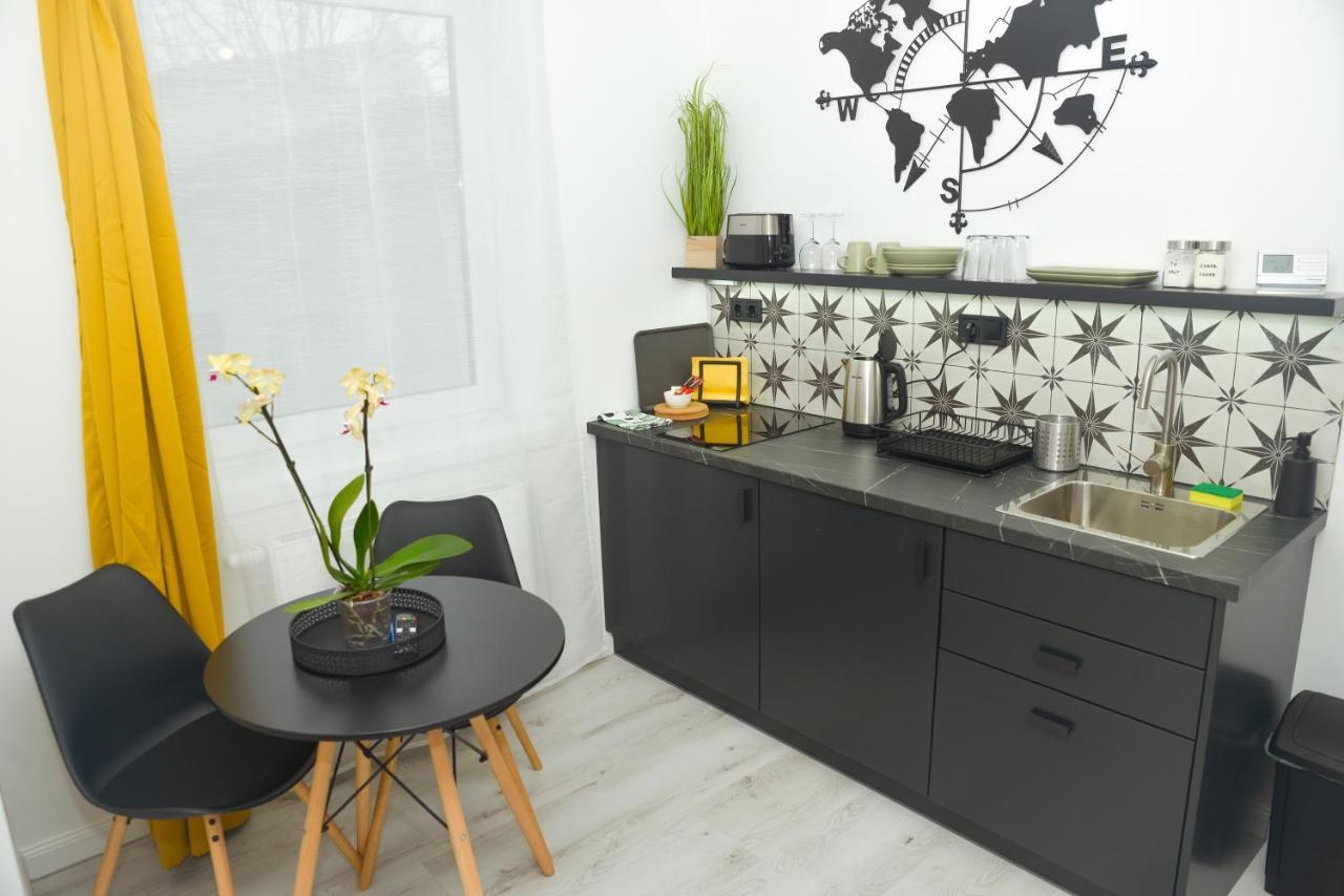 Raba92 Apartman House Eksteriør billede