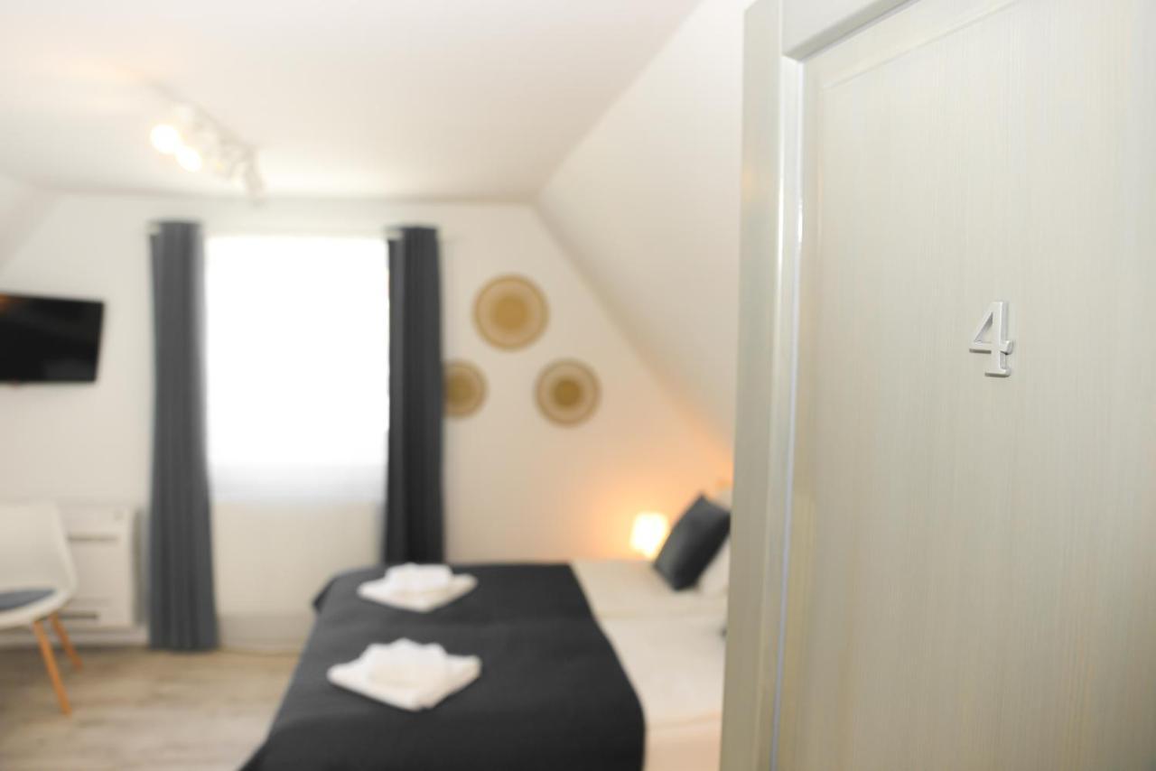 Raba92 Apartman House Eksteriør billede